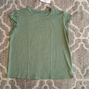 Zyia moss cuffed Exhilaration T